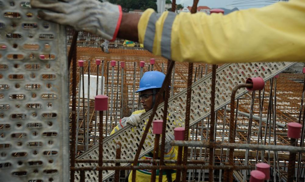 IBGE: custo da construção sobe 1,21% em abril