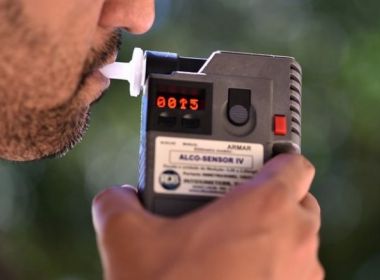 STF mantém multa para motoristas que recusem teste de bafômetro