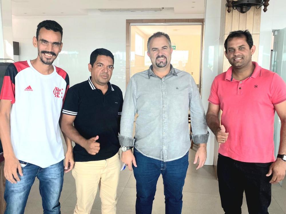 Presidente da Câmara de Canudos, Rômulo Rebelo apresenta demandas para o pré-candidato a deputado federal, Ricardo Maia; confira 