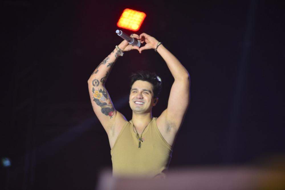 Luan Santana não se apresentou no São João de Entre Rios por falta de estrutura, diz relatório da produção do cantor