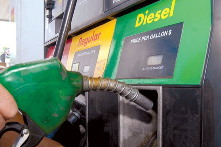 Petrobras anuncia redução de R$ 0,20 no litro do diesel nas distribuidoras