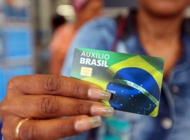 Governo anuncia que empréstimos do Auxílio Brasil terão início em setembro