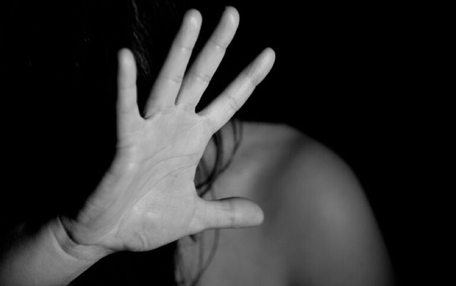 Mulheres vítimas de violência: veja lista com serviços de apoio jurídico e psicológico gratuitos oferecidos na Bahia