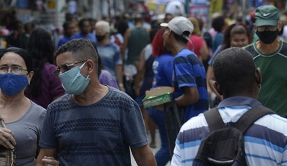 Estado da Bahia inclui obrigatoriedade do uso de máscaras em shoppings, bancos e lotéricas
