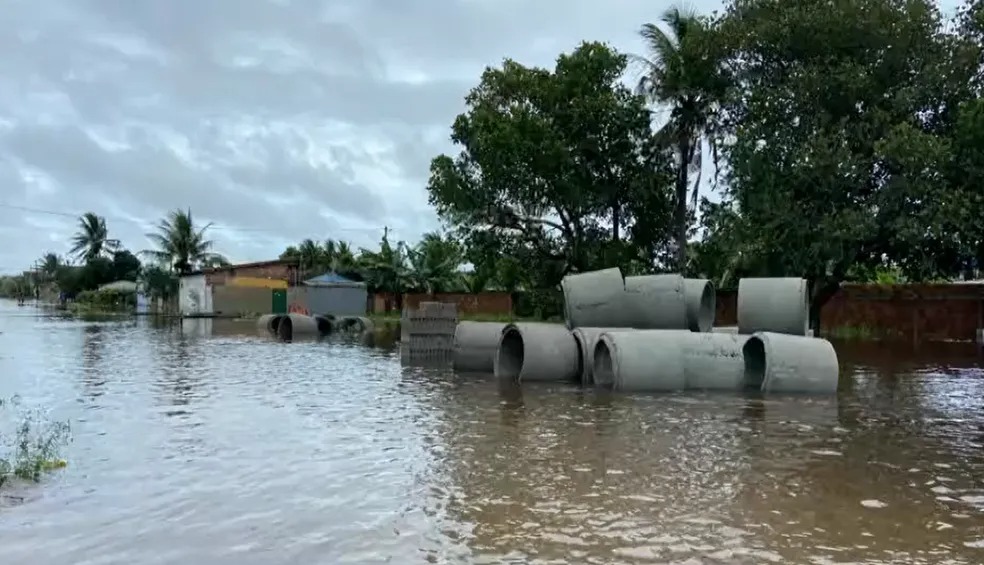 Bahia tem mais de 151 mil pessoas afetadas pelas chuvas; 14 mil estão desalojadas