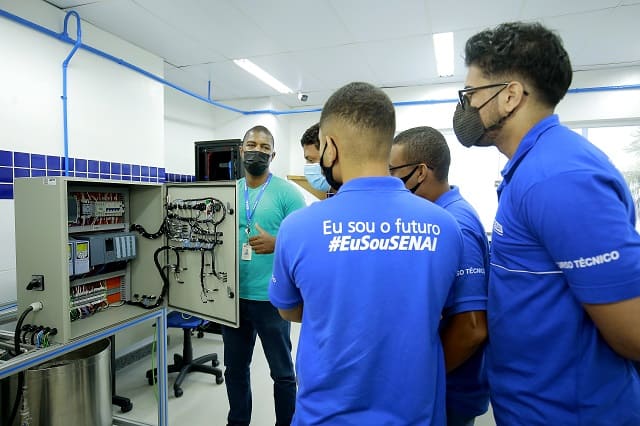 Senai Bahia prorroga prazo para inscrições em cursos técnicos; são 6.520 vagas com 610 bolsas de gratuidade