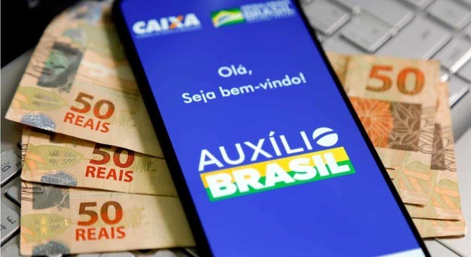 Consignado do Auxílio Brasil será suspenso; entenda