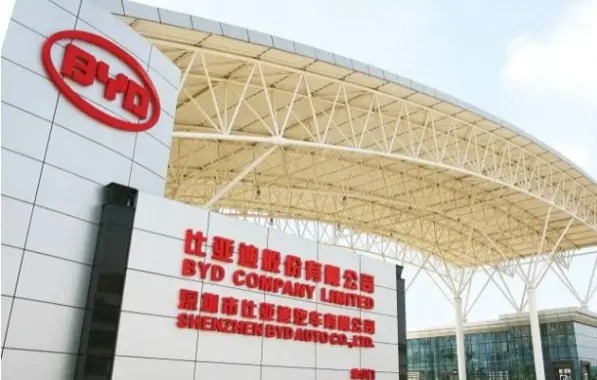 BYD avalia fábrica de motores no Paraná e mudança pode impactar em planta da Ford na Bahia; entenda