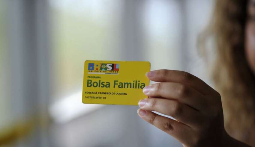 Confira o calendário de pagamento do Bolsa Família 2023 em fevereiro