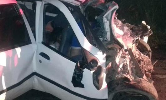 Tragédia no interior da Bahia: 8 jovens morrem em acidente na BR-101 ao saírem de festa