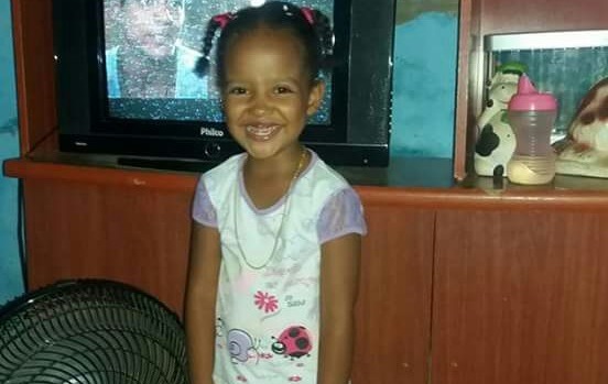 Fatalidade: Menina de 3 anos morre engasgada com pedaço de pão na Bahia