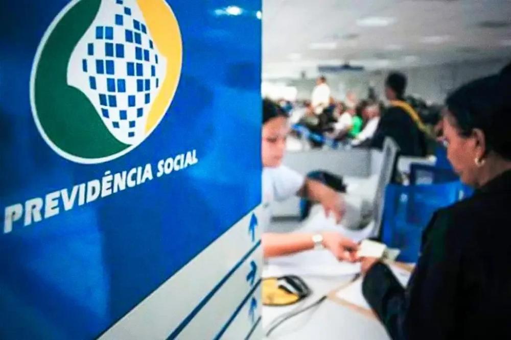 Aproximadamente 60 mil baianos aguardam por perícia médica no INSS