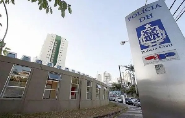 Policial militar é presa acusada de tortura e trabalho análogo à escravidão no bairro de Brotas, em Salvador