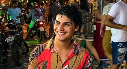 Influenciador de 27 anos tem reação alérgica e morre após comer bolinho de camarão no RN