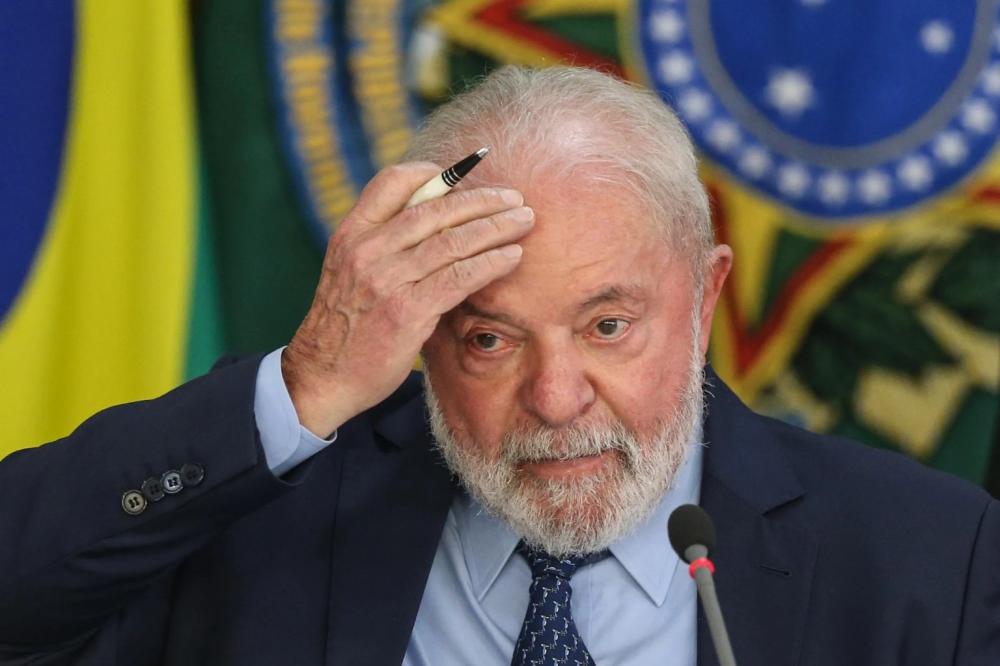 CENÁRIO POLÍTICOLula propõe perdão de dívidas de água e luz por Governos Estaduais: Proposta busca beneficiar até 70 milhões de pessoas